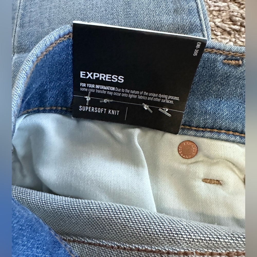 Express Skinny Mid Rise Jeans - Picture 4 of 9